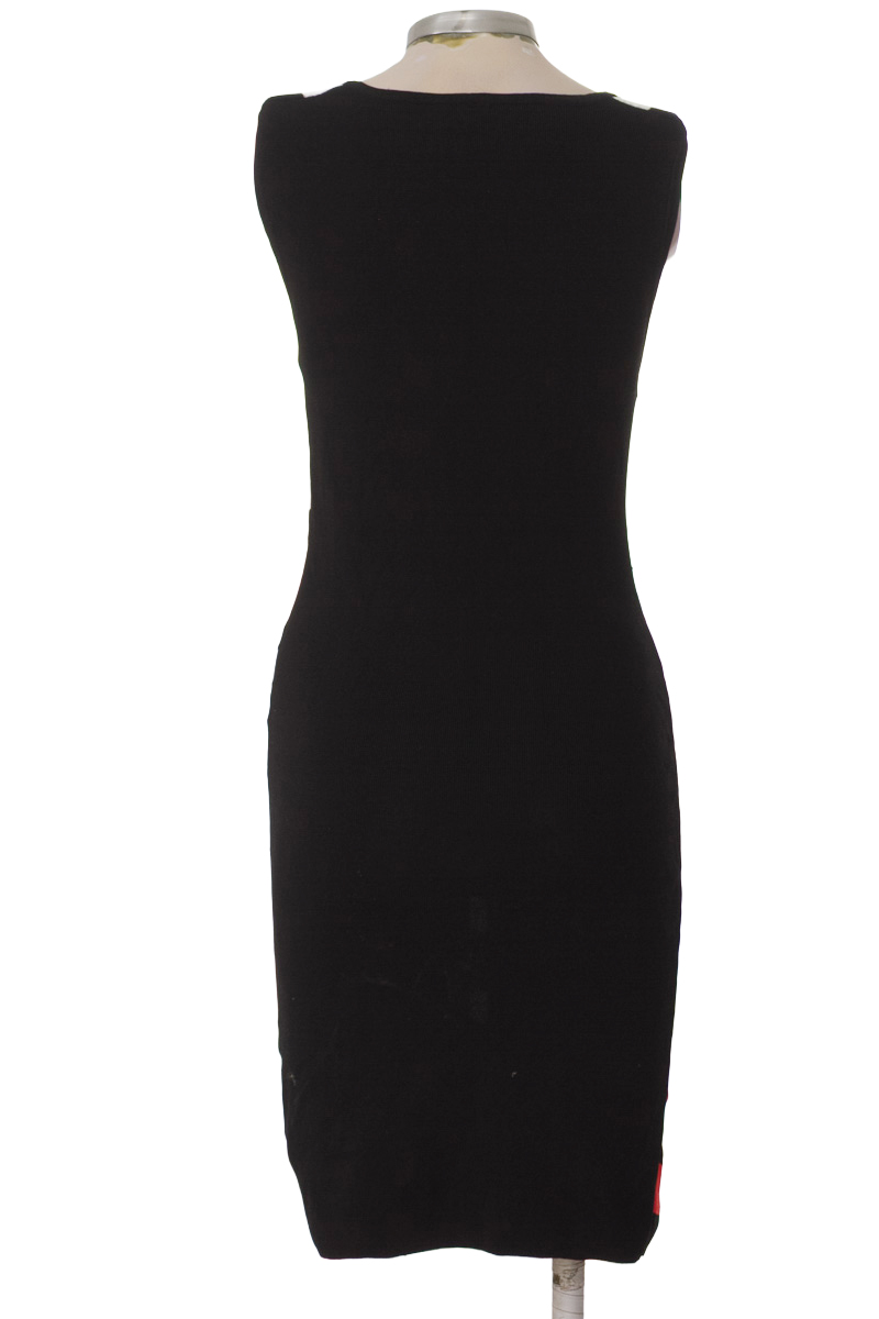 Vestido / Enterizo color Negro - CODIGO