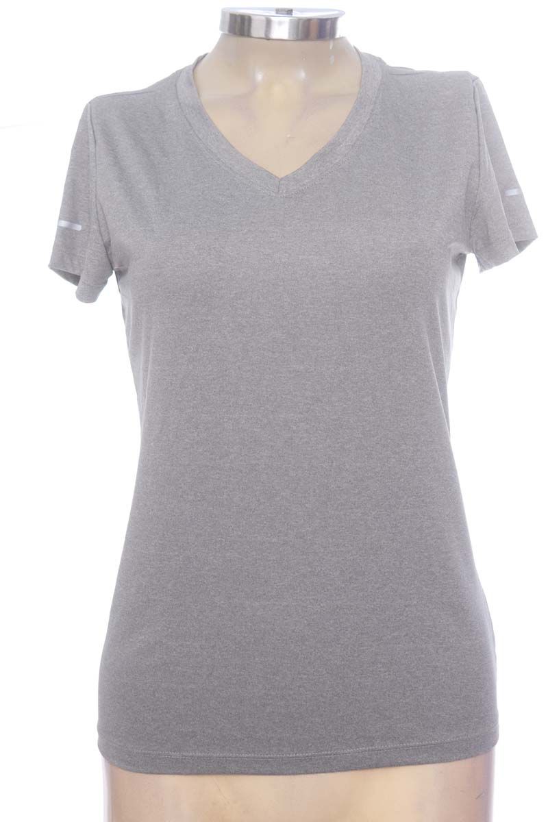 Top / Camiseta color Gris - Ostu