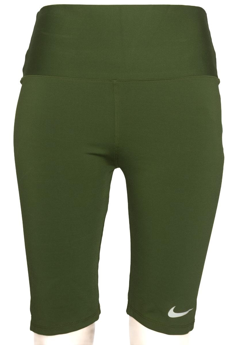 Ropa Deportiva / Salida de Baño color Verde - Closeando