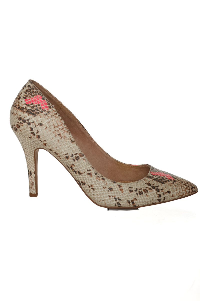 Zapatos color Beige - Bershka