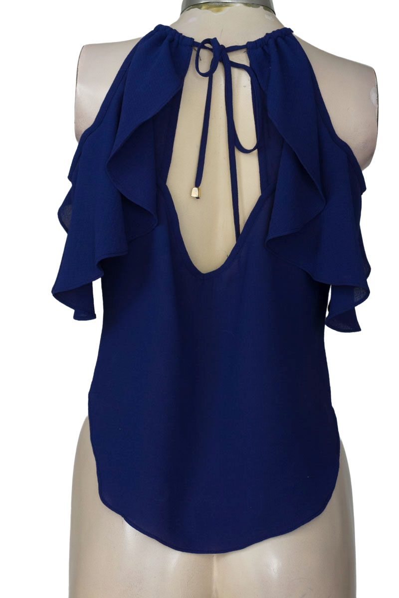 Top / Camiseta color Azul - Studio F