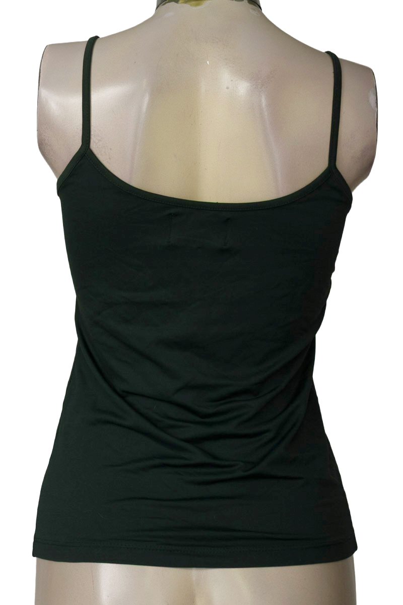 Top / Camiseta color Verde - Zara
