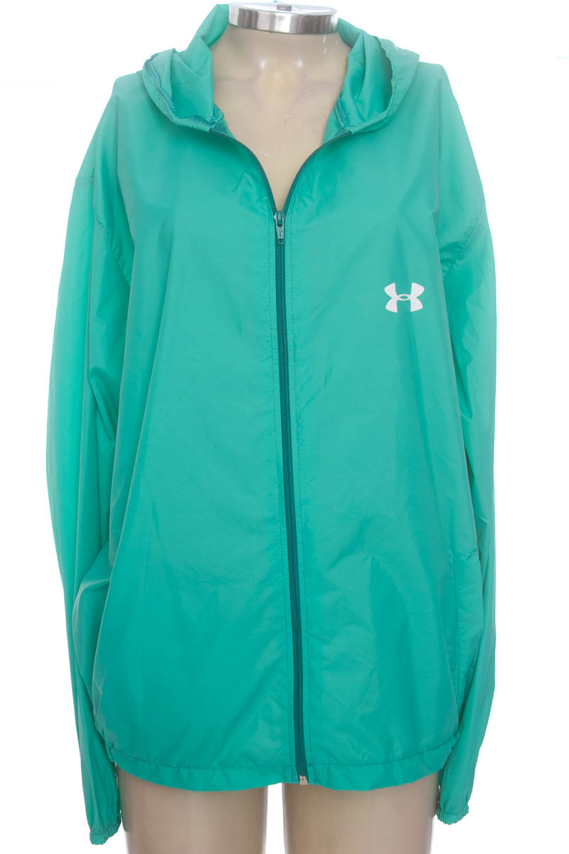 Ropa Deportiva / Salida de Baño color Aguamarina - Closeando
