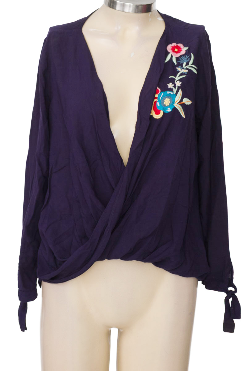 Blusa color Azul - University Club
