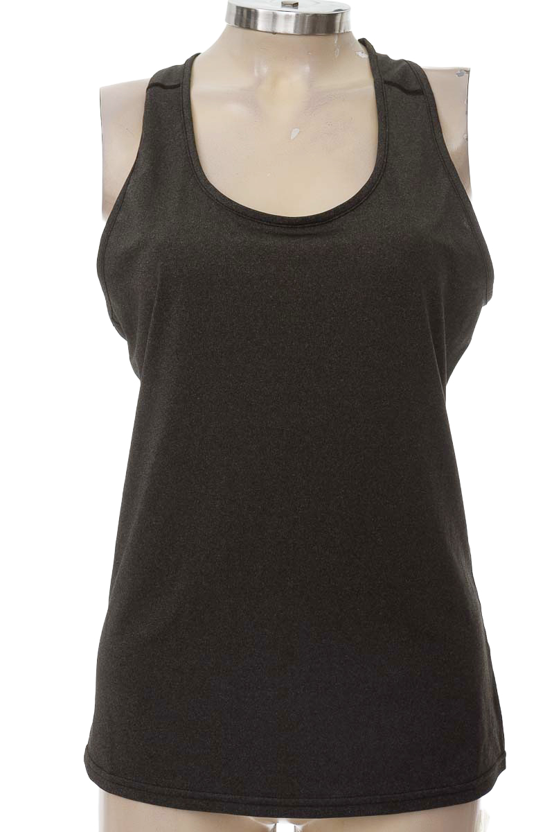 Ropa Deportiva / Salida de Baño color Gris - Closeando