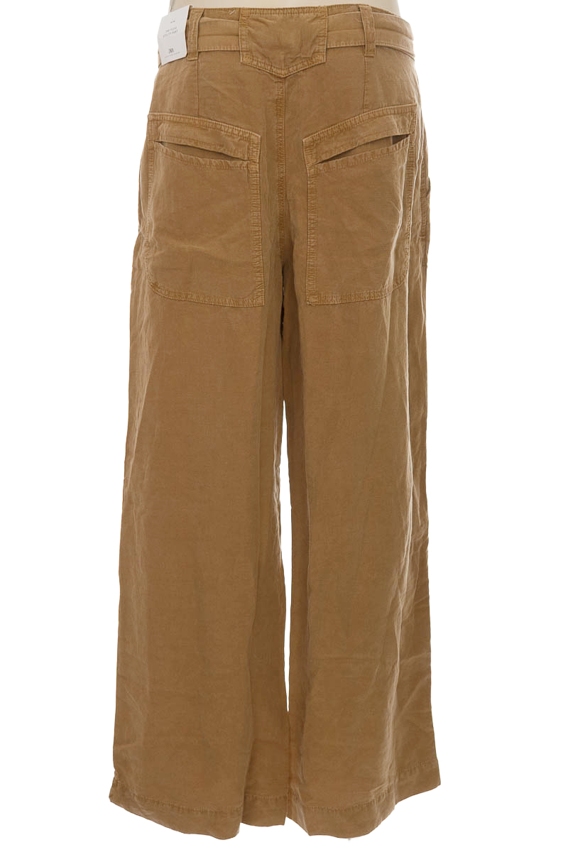Pantalones color Beige - Zara