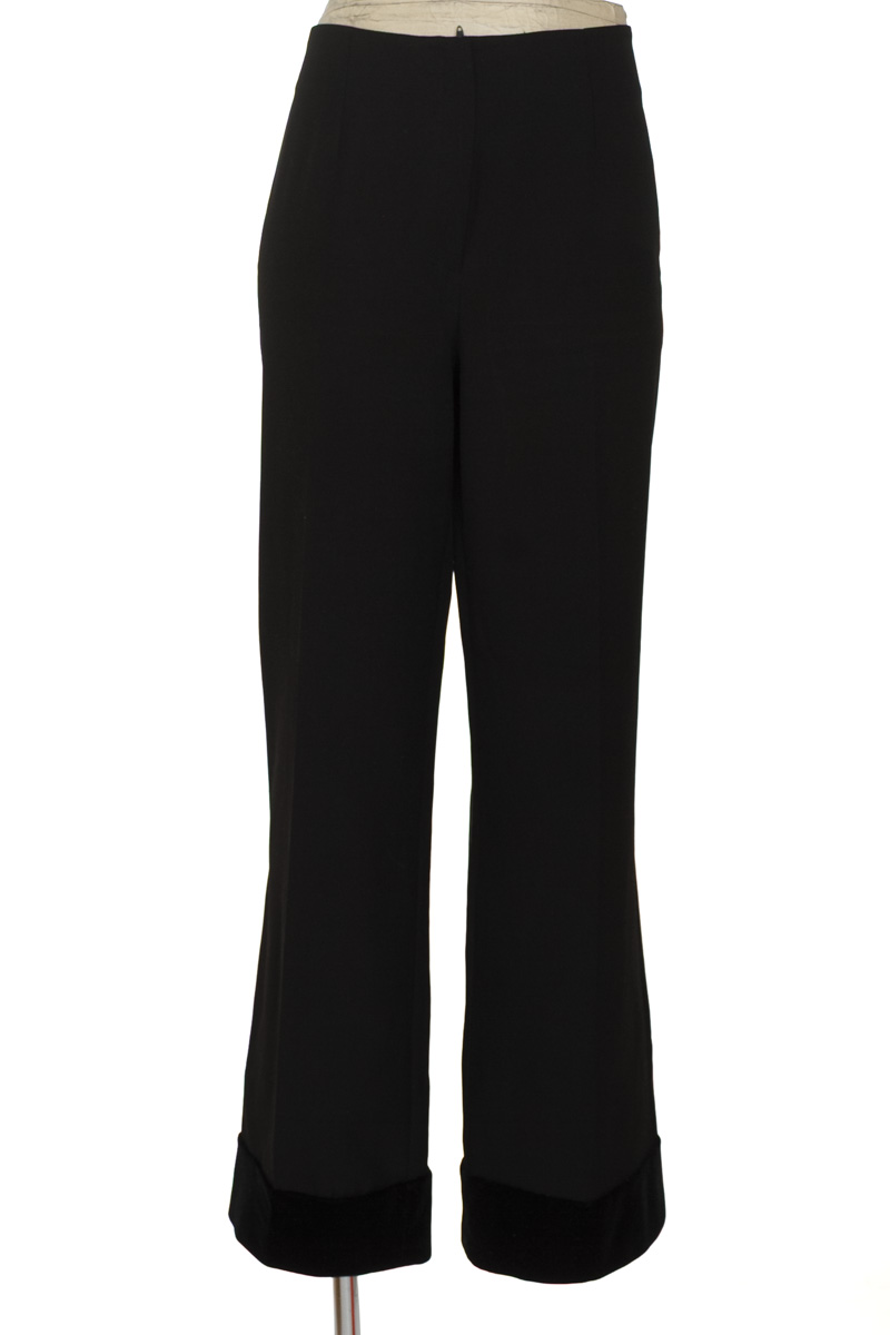 Pantalones color Negro - Closeando