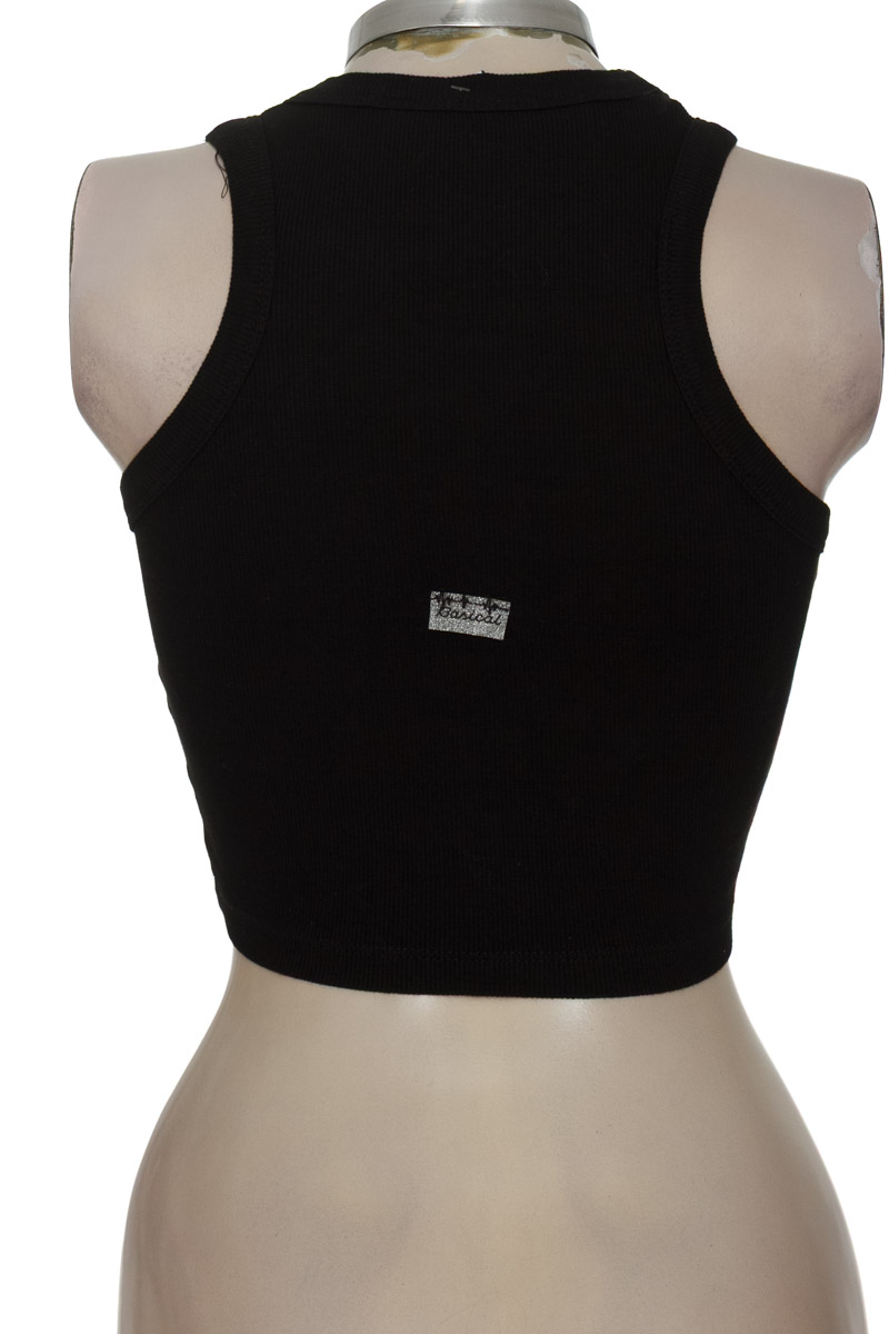 Top / Camiseta color Negro - Basical