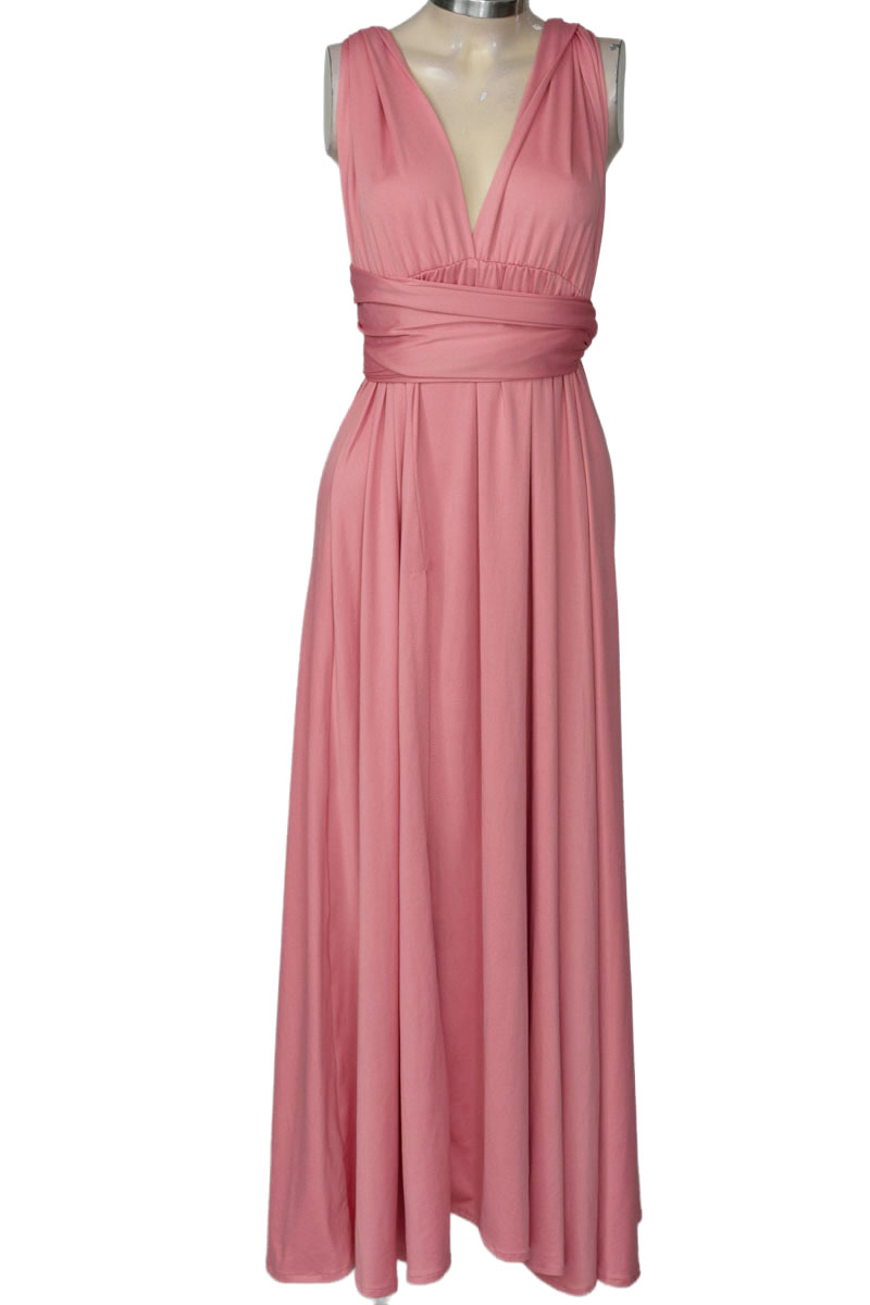 Vestido / Enterizo color Rosado - Closeando