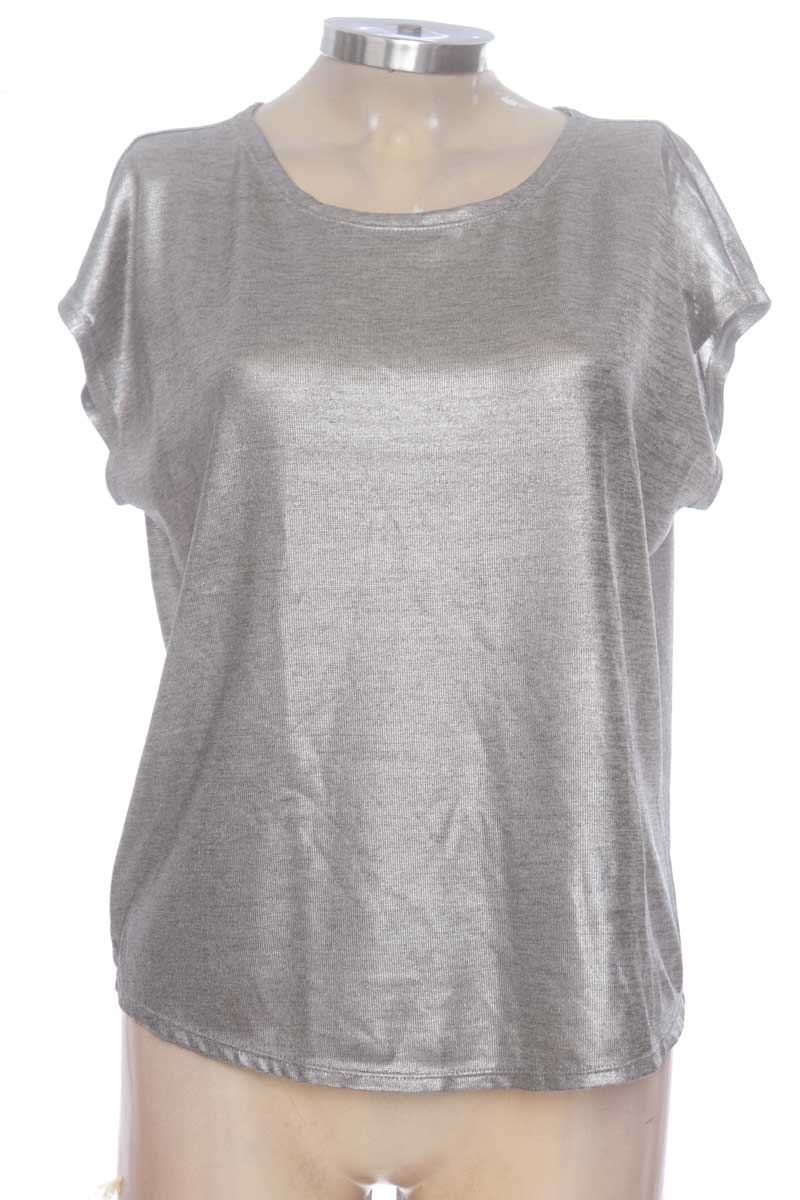 Top / Camiseta color Plateado - Parisien