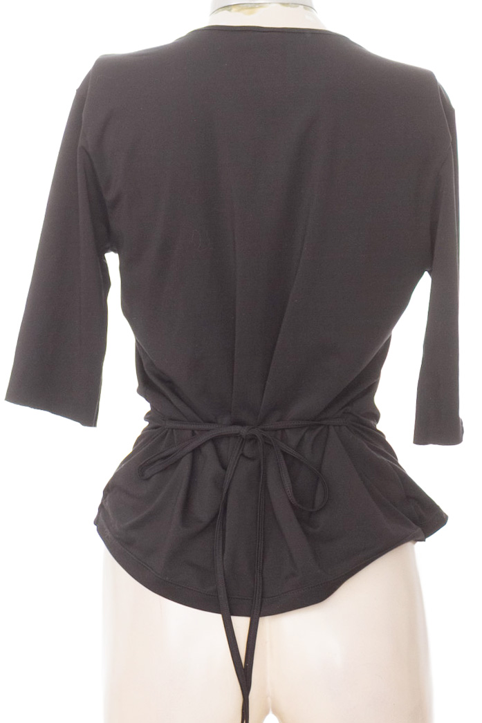 Blusa color Negro - Dlm
