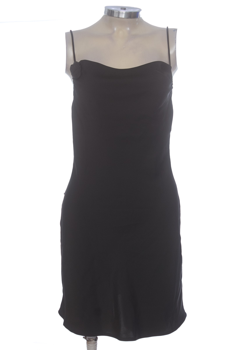 Vestido / Enterizo color Negro - Divided