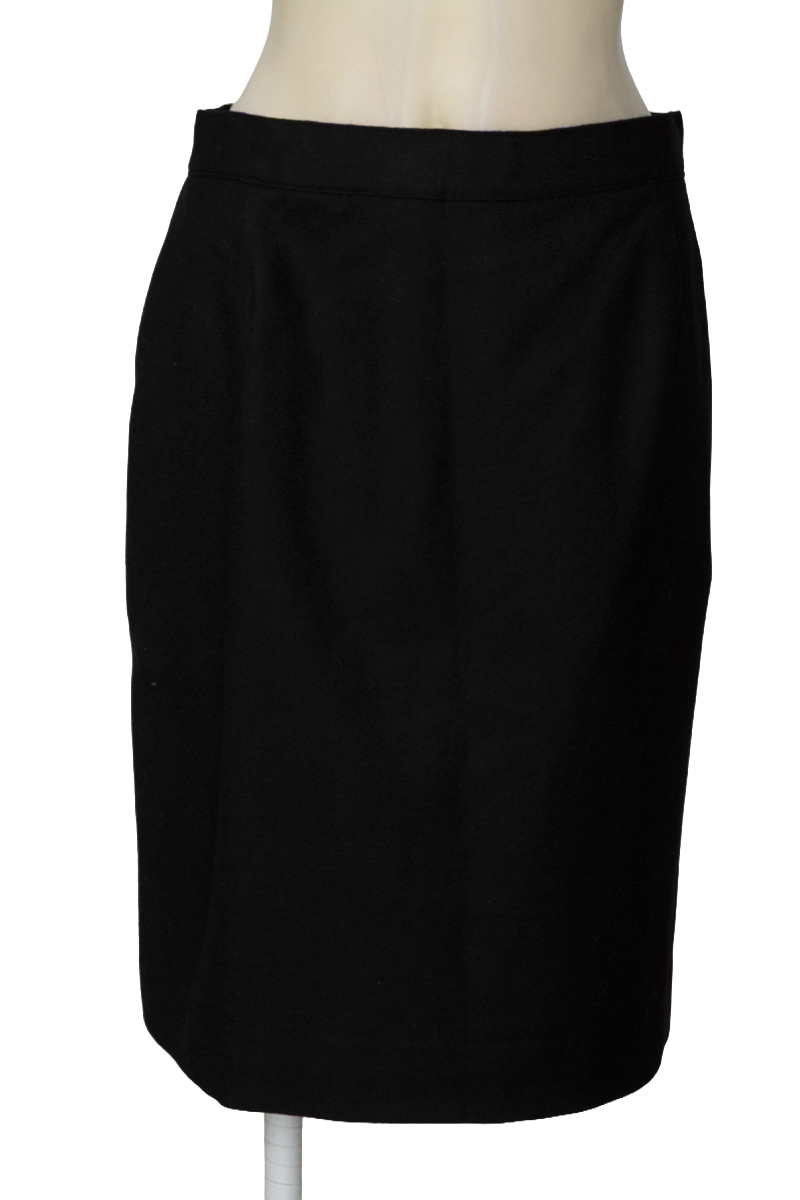 Falda color Negro - Closeando