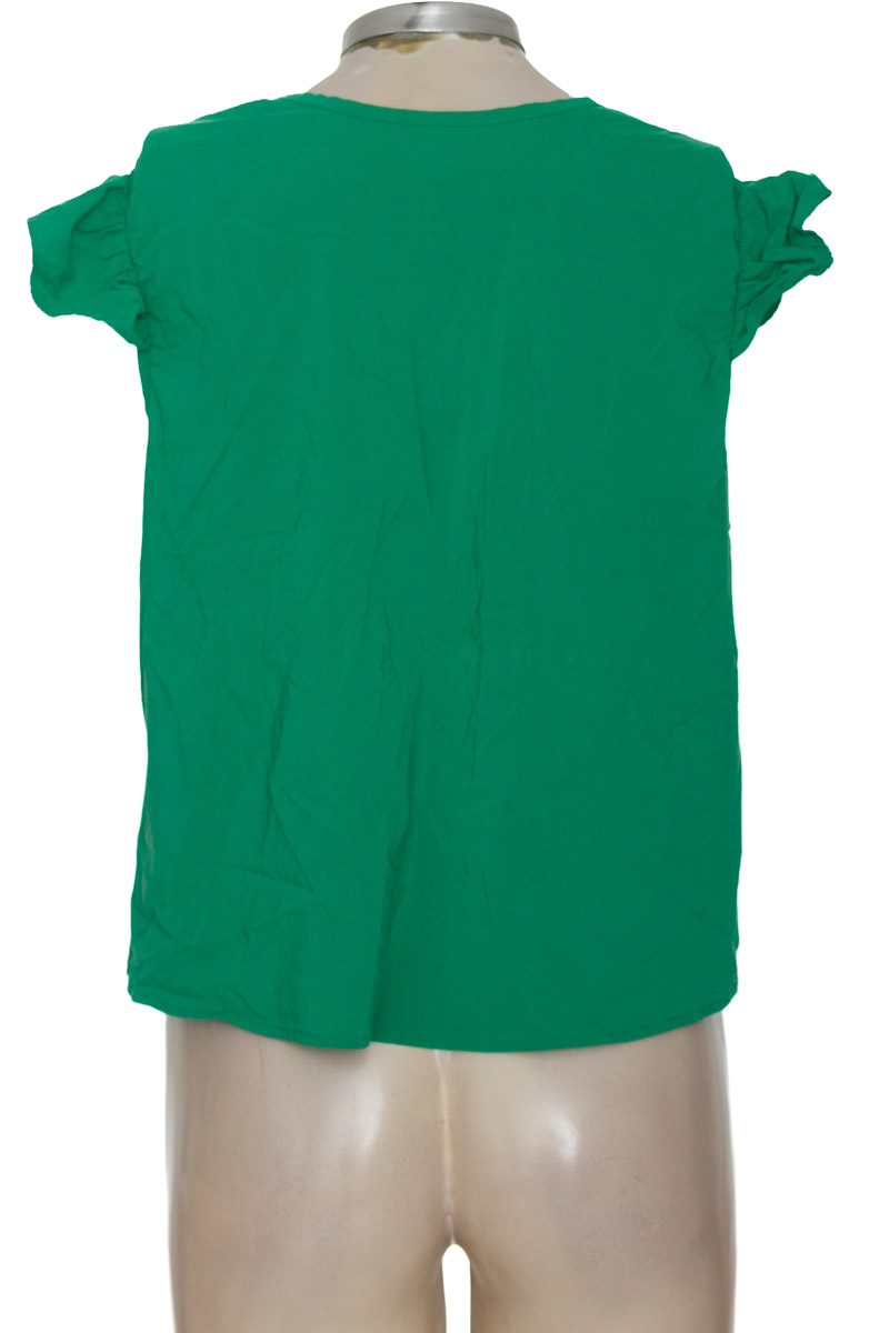 Blusa color Verde - Closeando