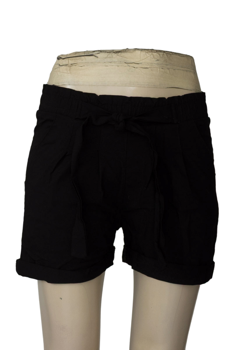 Short color Negro - Closeando