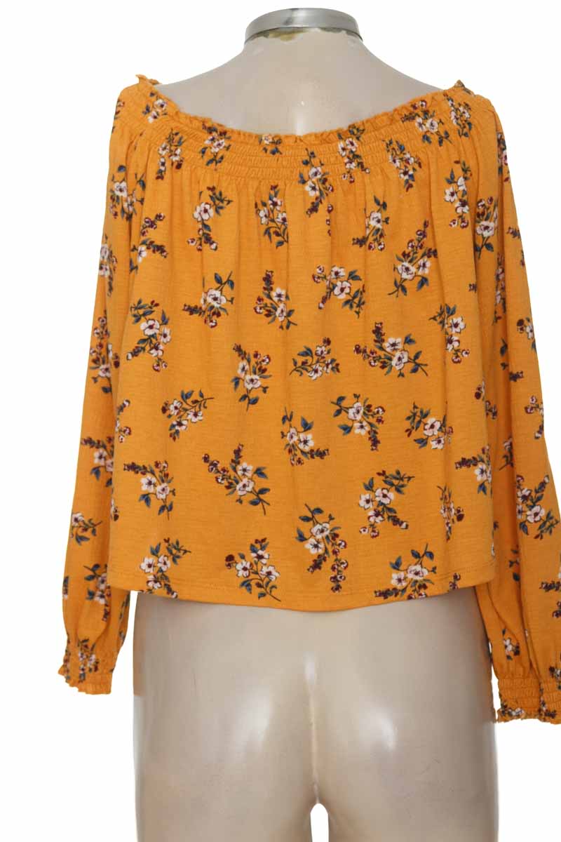 Blusa color Amarillo - Divided by H&M