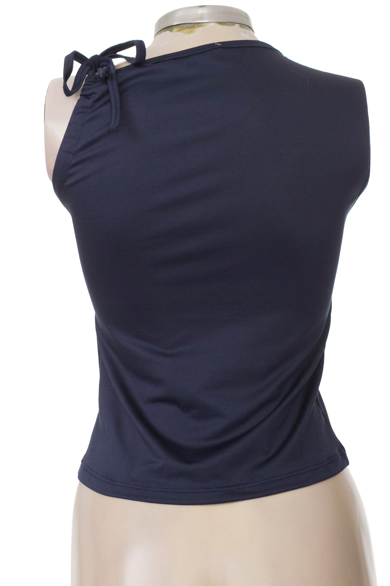 Top / Camiseta color Azul - Closeando