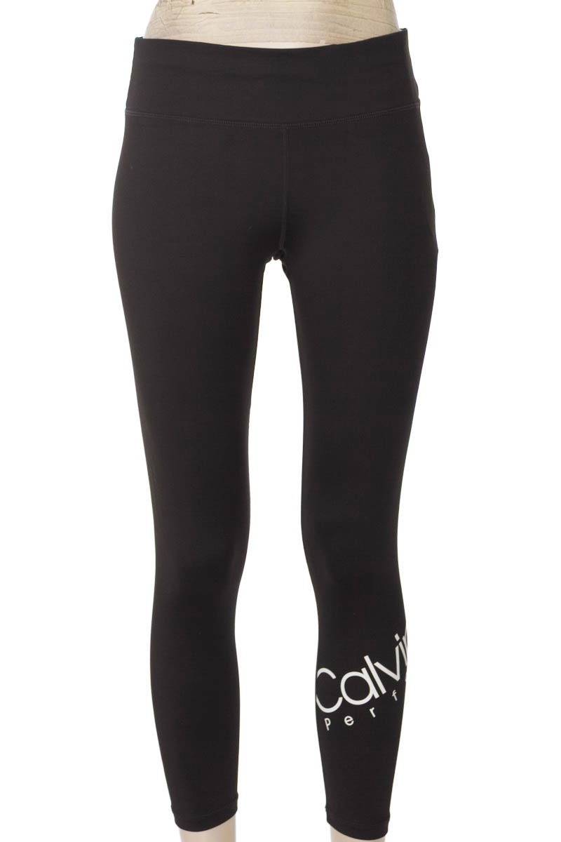 Ropa Deportiva / Salida de Baño color Negro - Calvin Klein