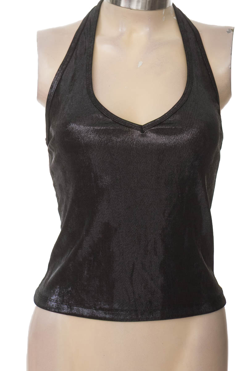 Top / Camiseta color Negro - Rampage