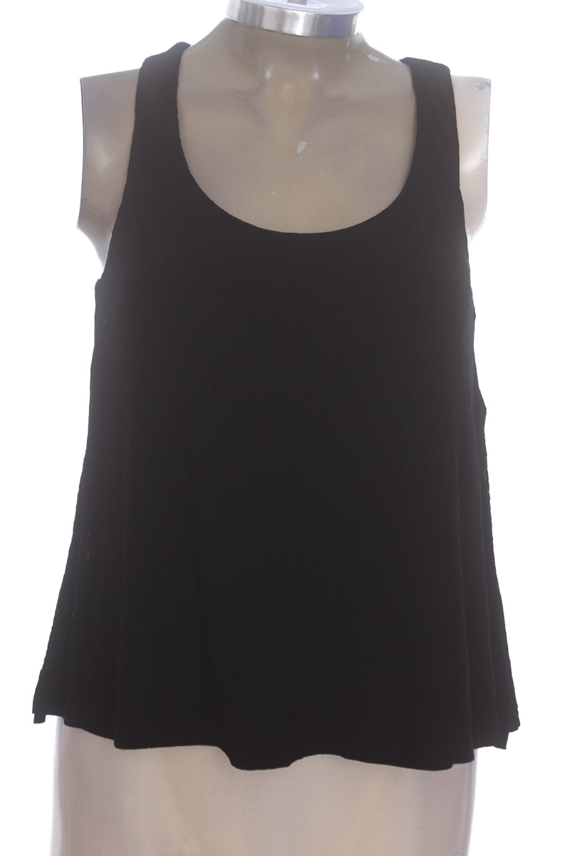 Blusa color Negro - MNG