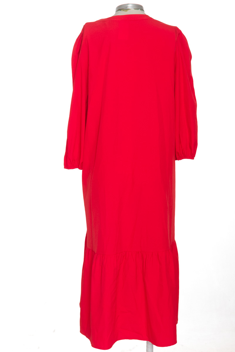 Vestido / Enterizo color Rojo - Closeando