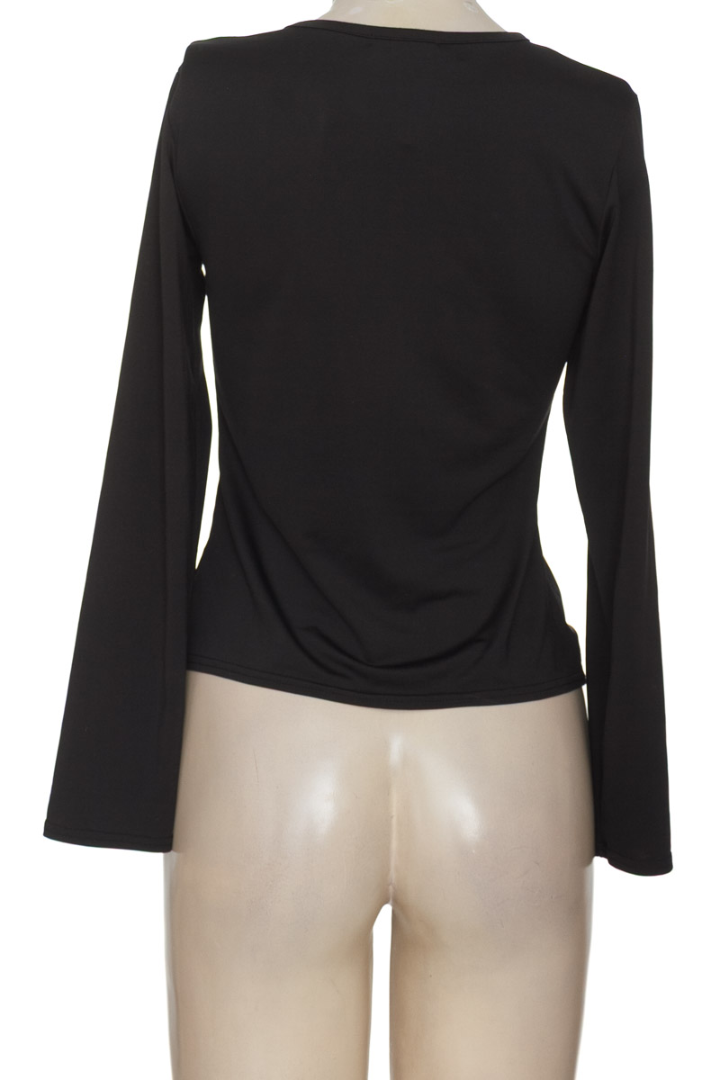 Blusa color Negro - Orquidea