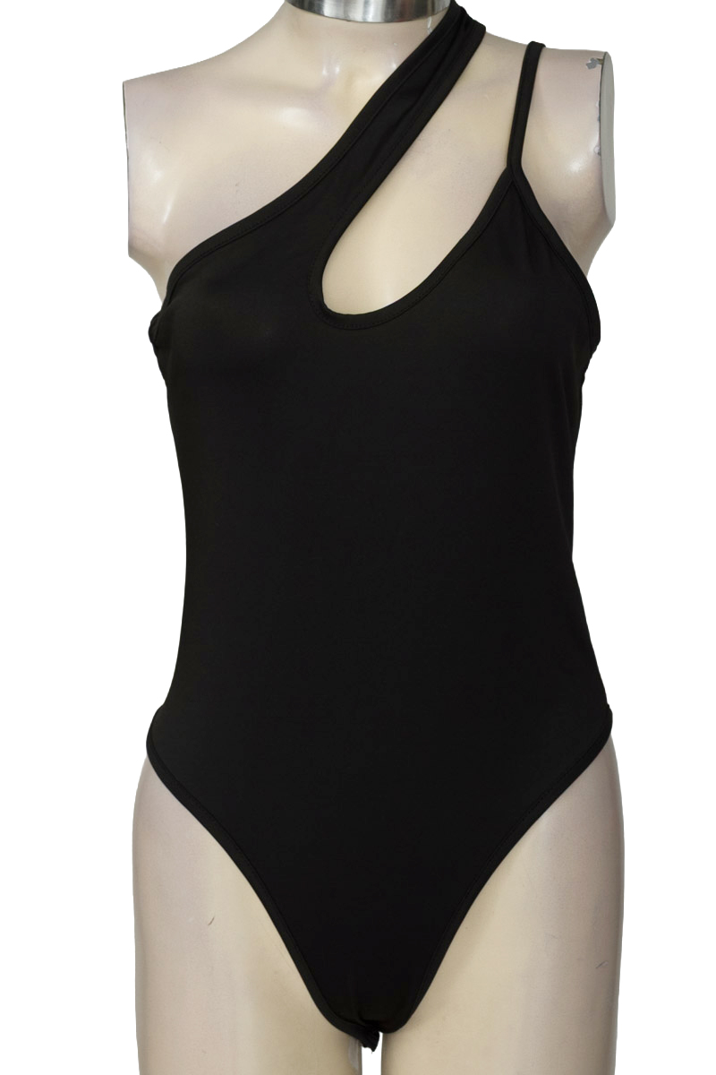 Top / Camiseta color Negro - Closeando