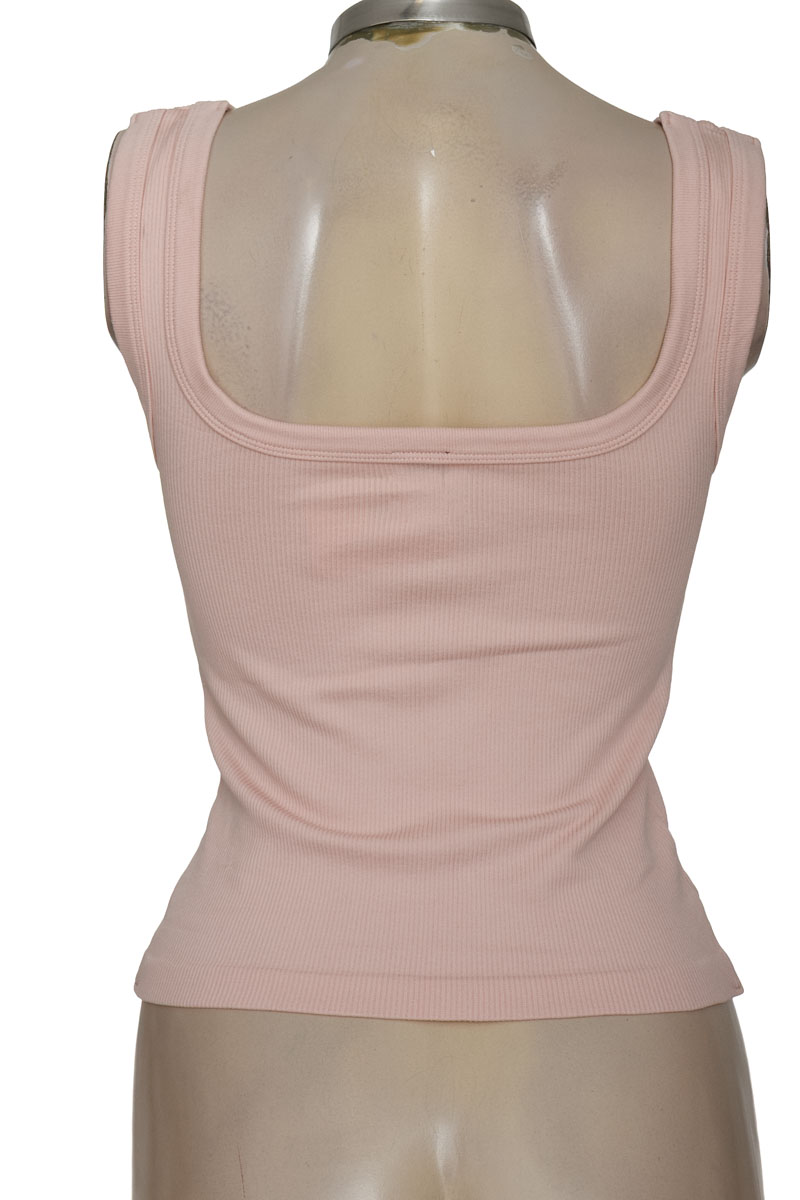 Top / Camiseta color Rosado - ANEWSTA