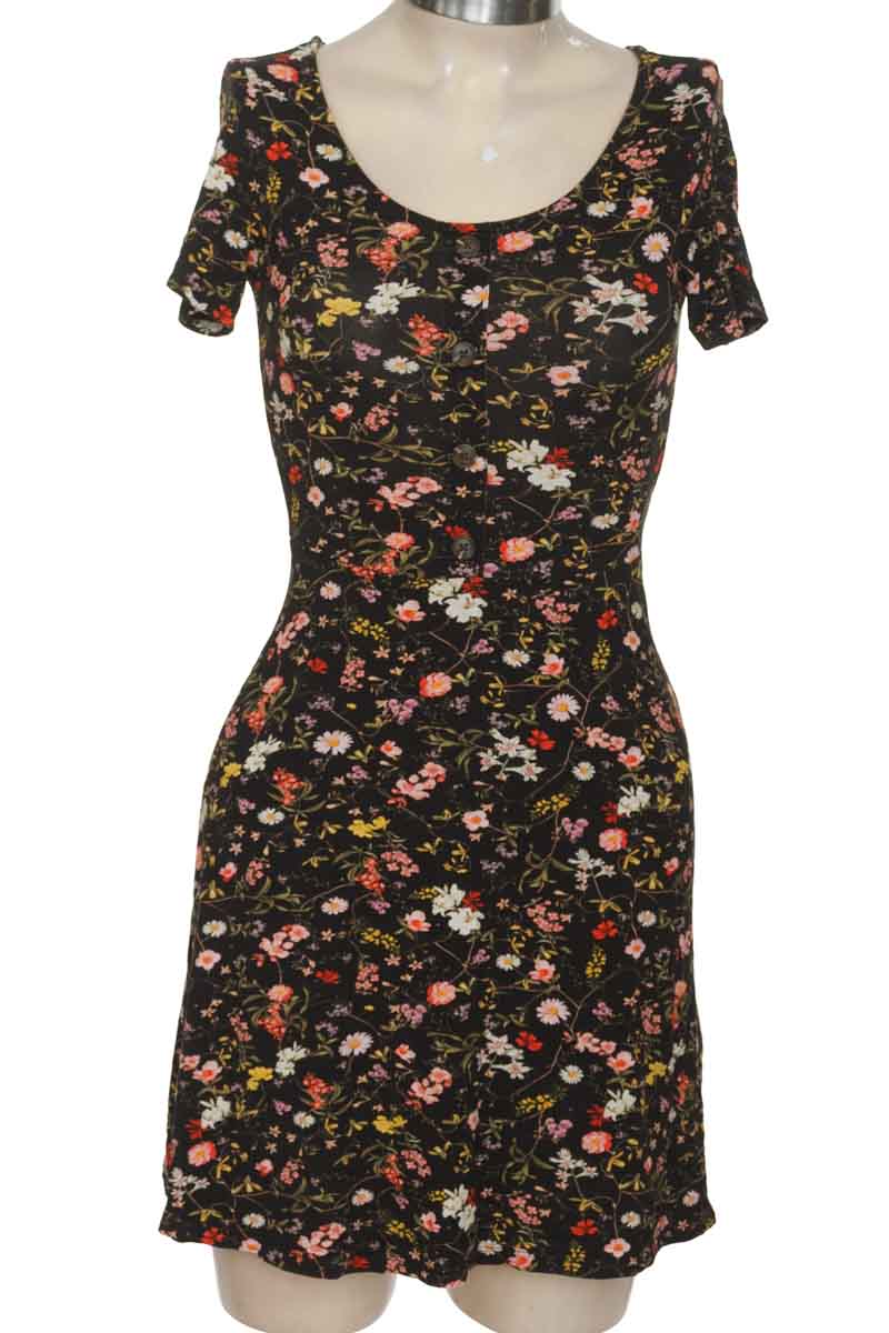 Vestido / Enterizo color Negro - Koaj