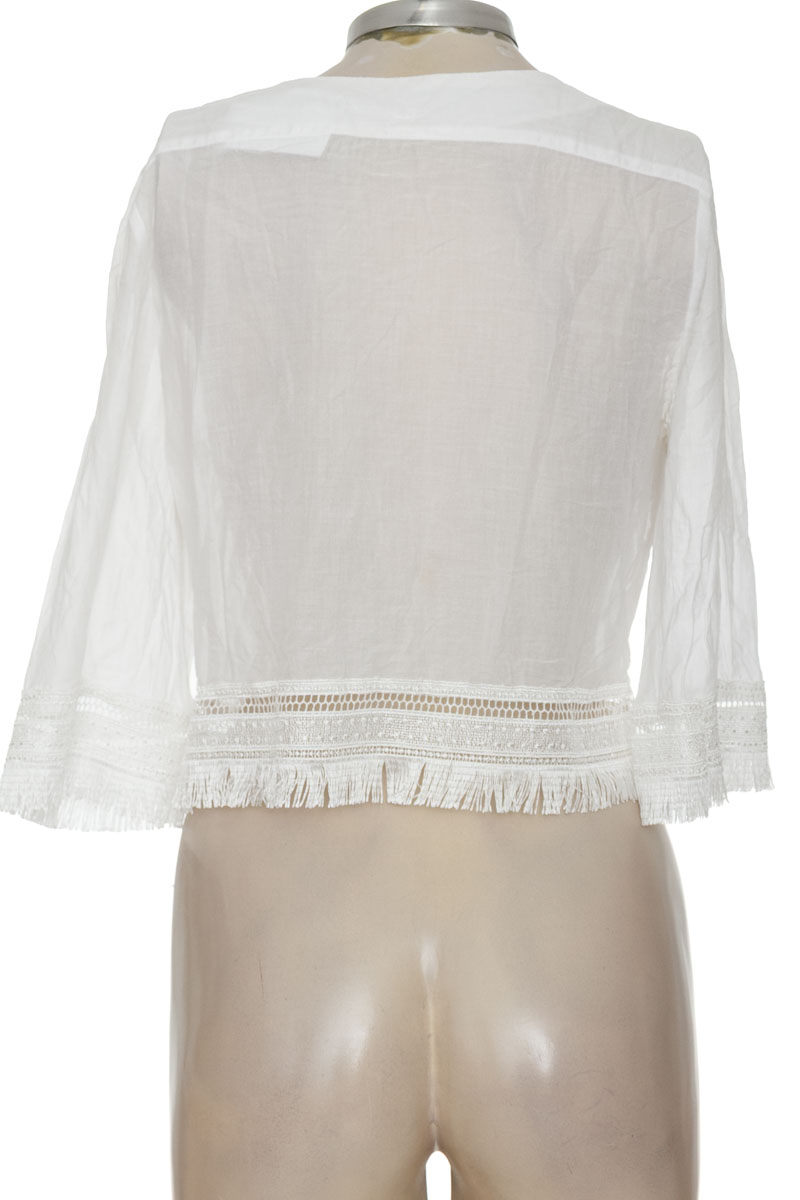 Blusa color Blanco - Closeando