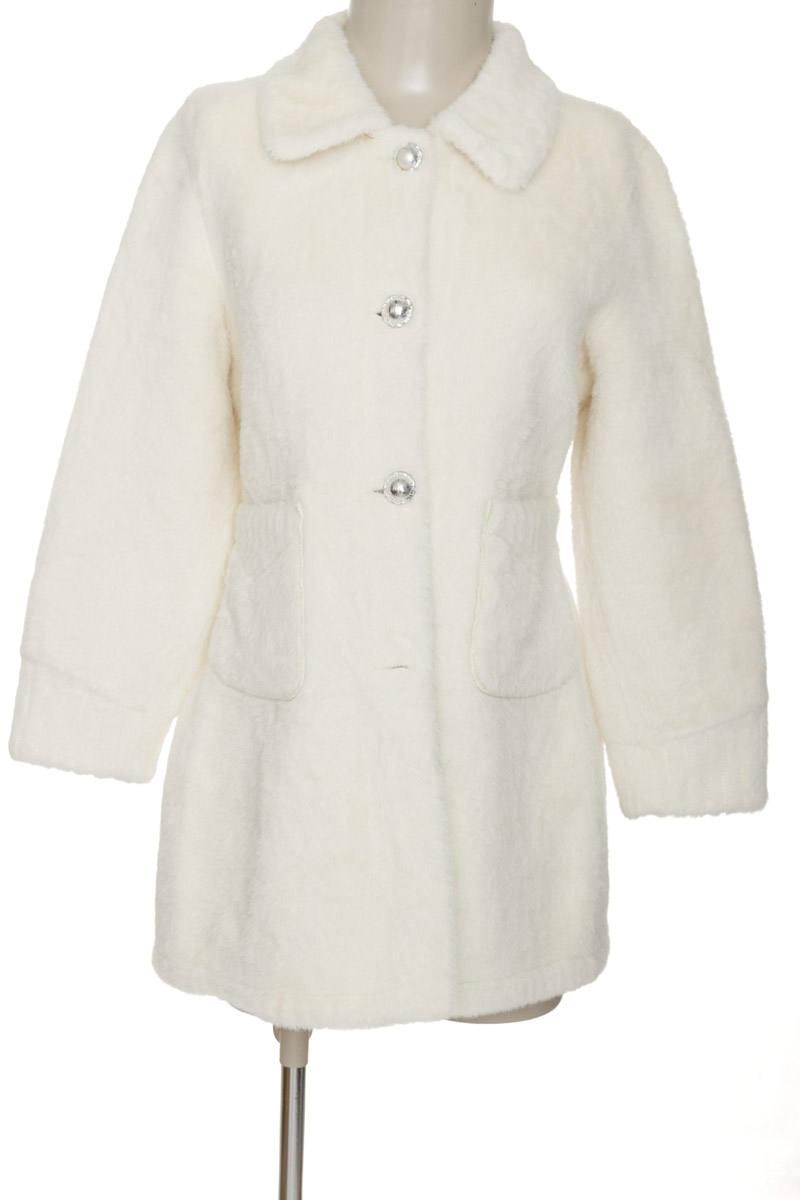 Chaqueta / Abrigo color Beige - Closeando