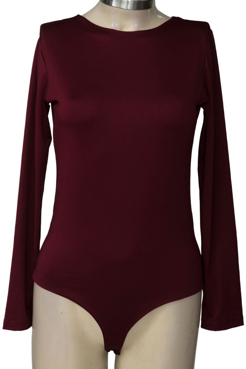 Top / Camiseta color Vinotinto - Closeando