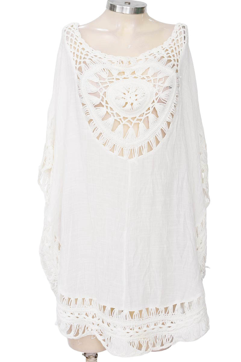 Ropa Deportiva / Salida de Baño color Beige - LA Class