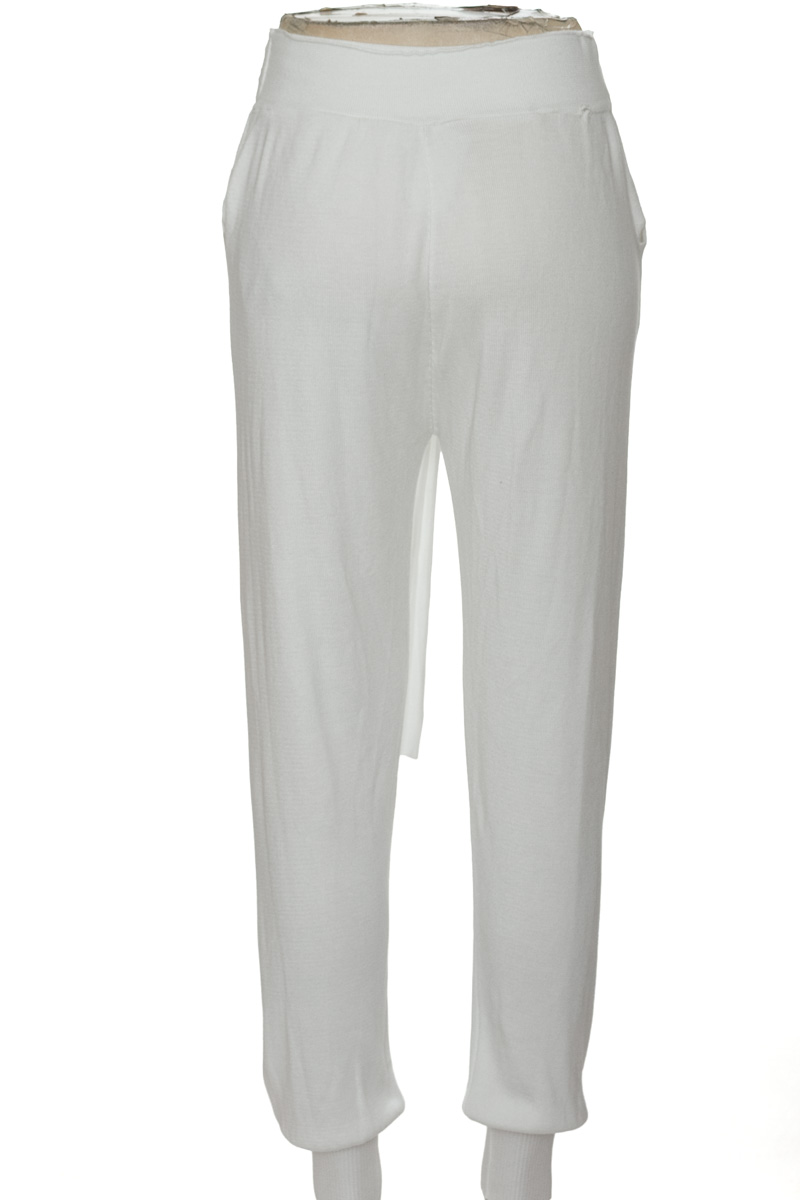 Pantalones color Blanco - Closeando
