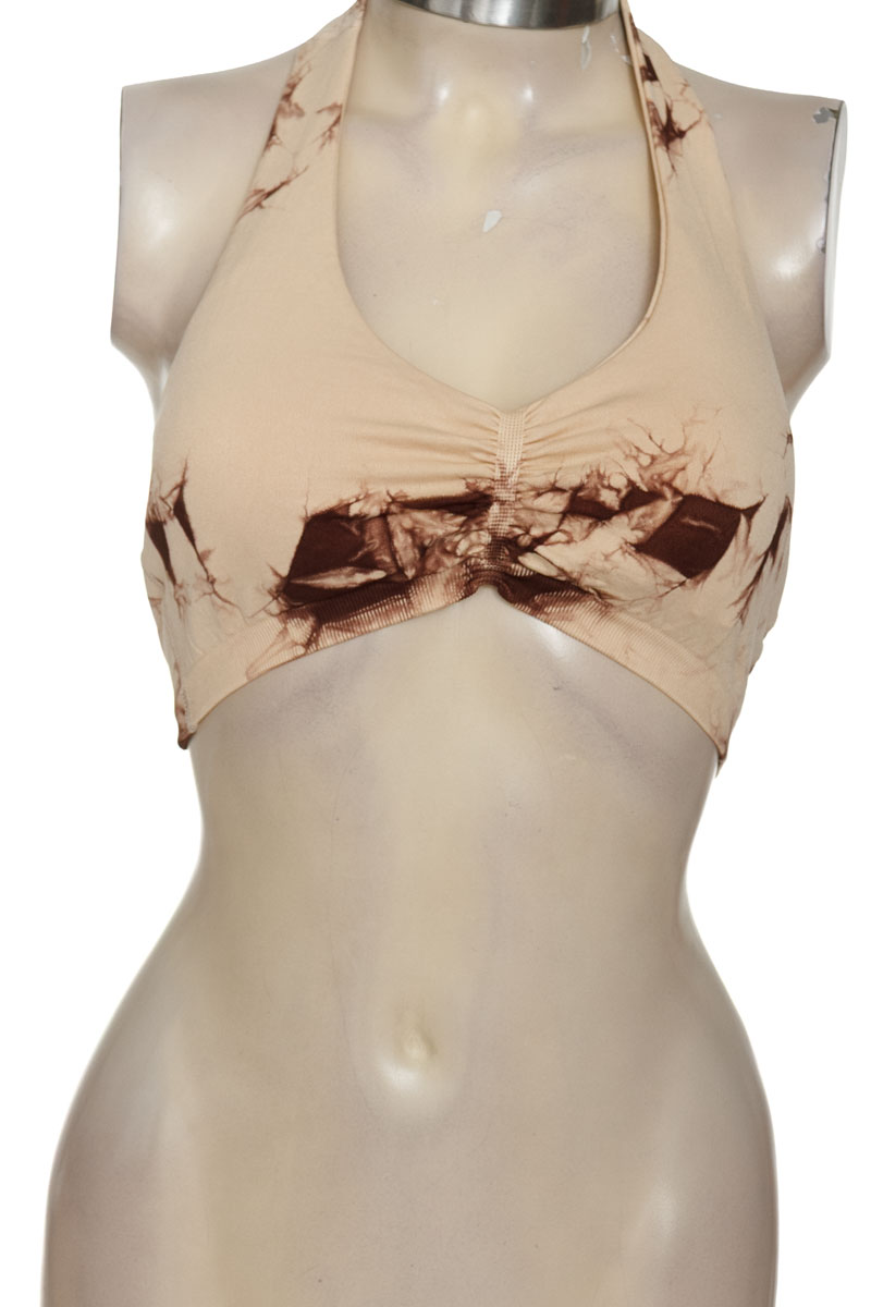 Ropa Deportiva / Salida de Baño color Beige - Closeando