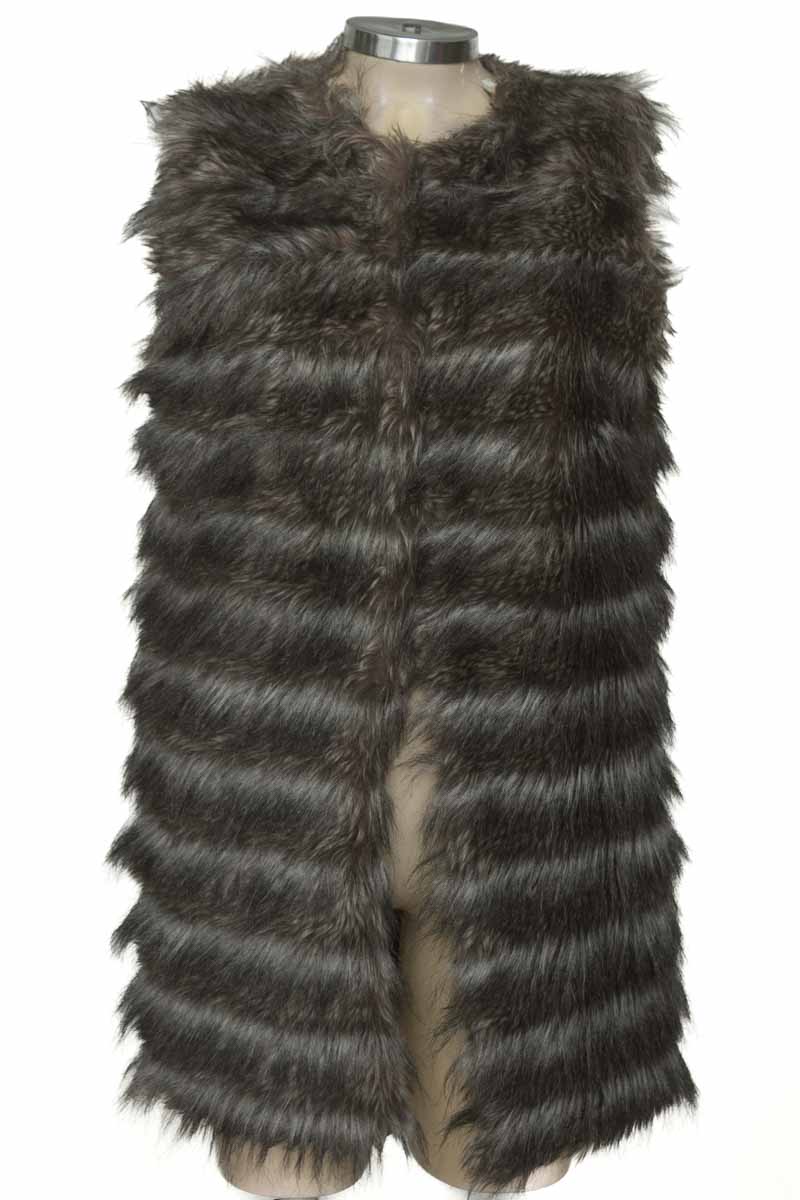 Chaqueta / Abrigo color Gris - Closeando