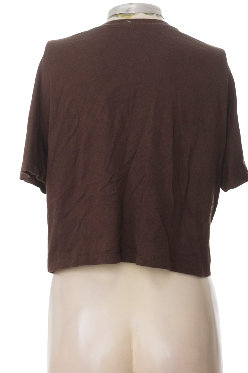 Top / Camiseta color Café - Koaj