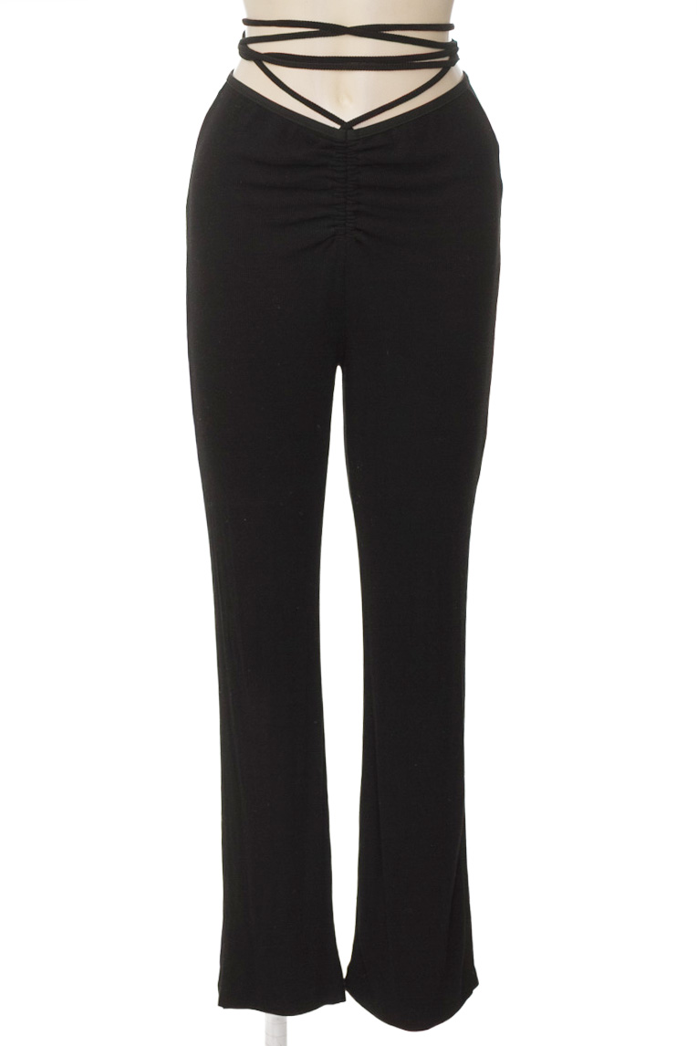 Pantalones color Negro - Closeando