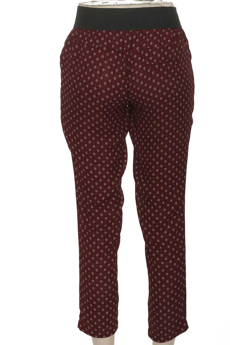 Pantalones color Vinotinto - Basement