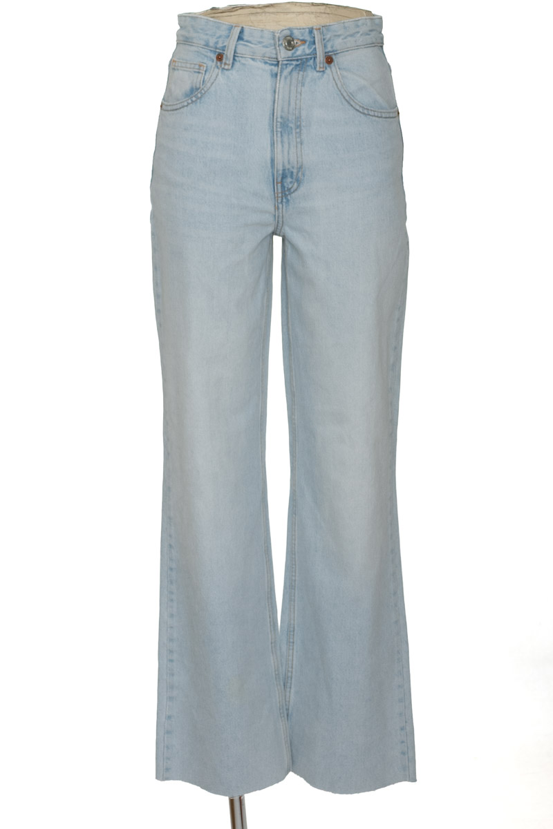 Pantalones color Azul - Zara