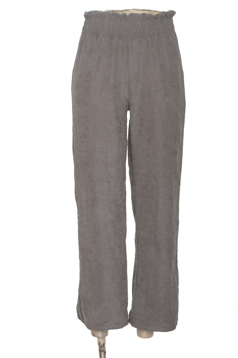 Pantalones color Gris - Closeando