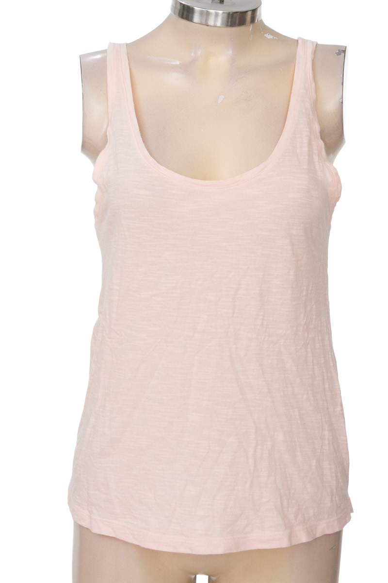 Top / Camiseta color Rosado - Tennis