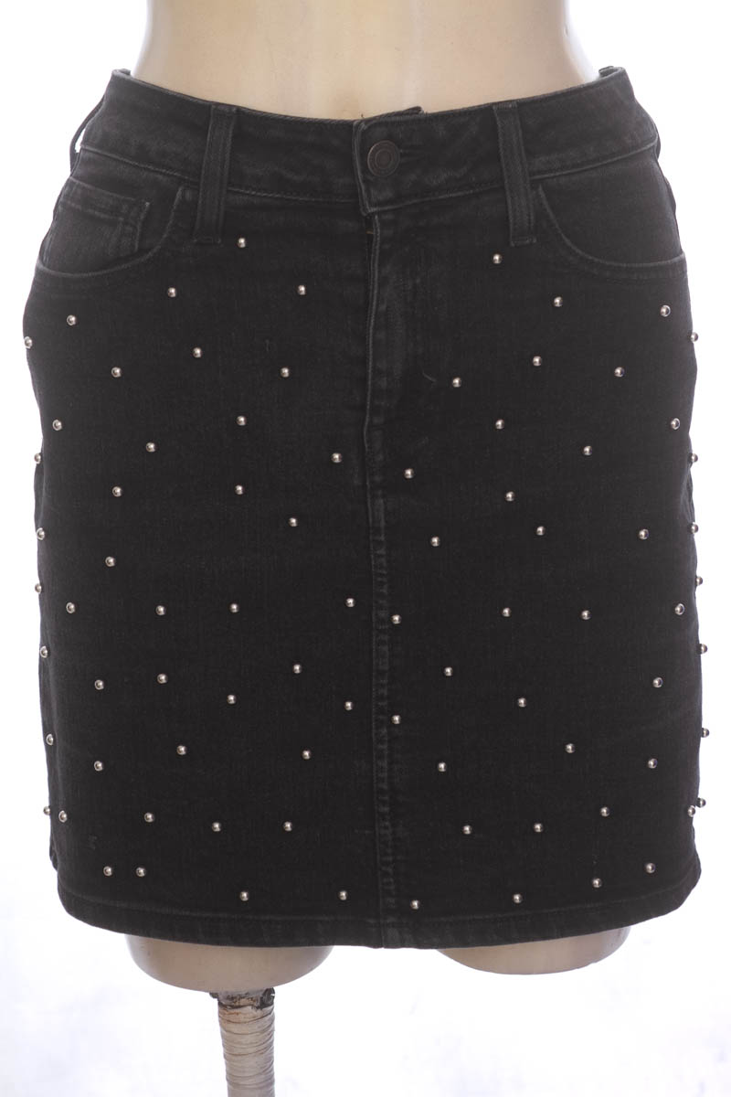 Falda color Negro - Koaj