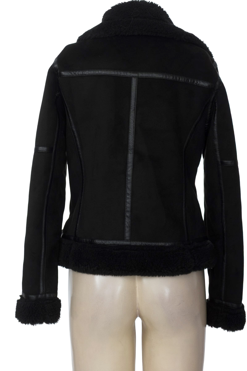 Chaqueta / Abrigo color Negro - Zara