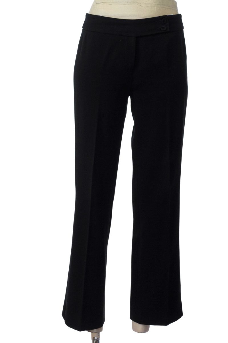 Pantalones color Negro - Armi