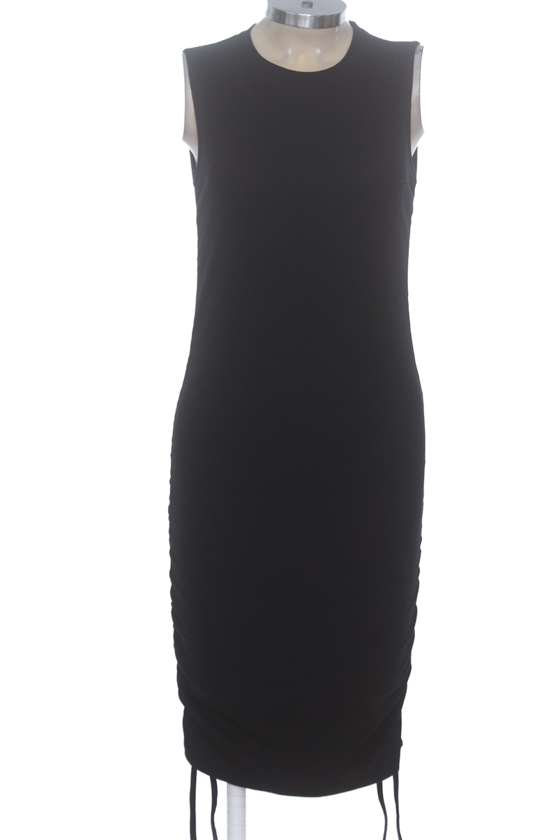 Vestido / Enterizo color Negro - Atelier