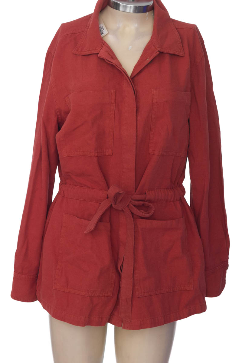 Chaqueta / Abrigo color Rojo - Esprit