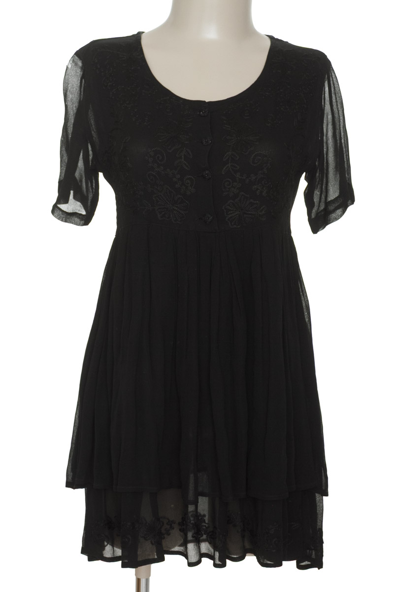 Vestido / Enterizo color Negro - Awesome