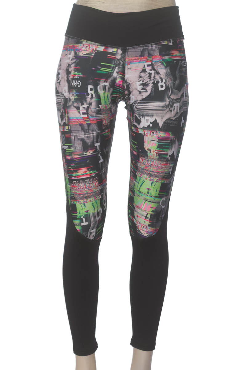 Ropa Deportiva / Salida de Baño color Estampado - Grama