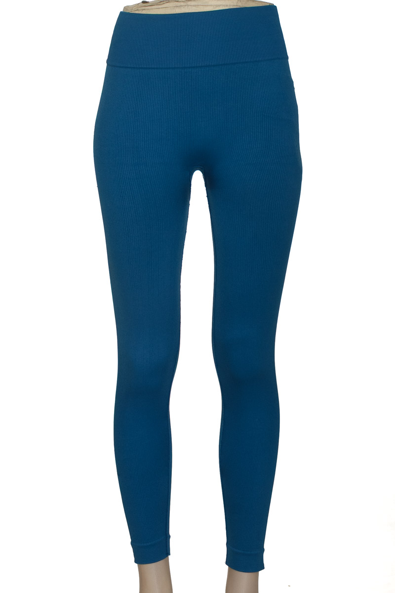 Ropa Deportiva / Salida de Baño color Azul - Closeando